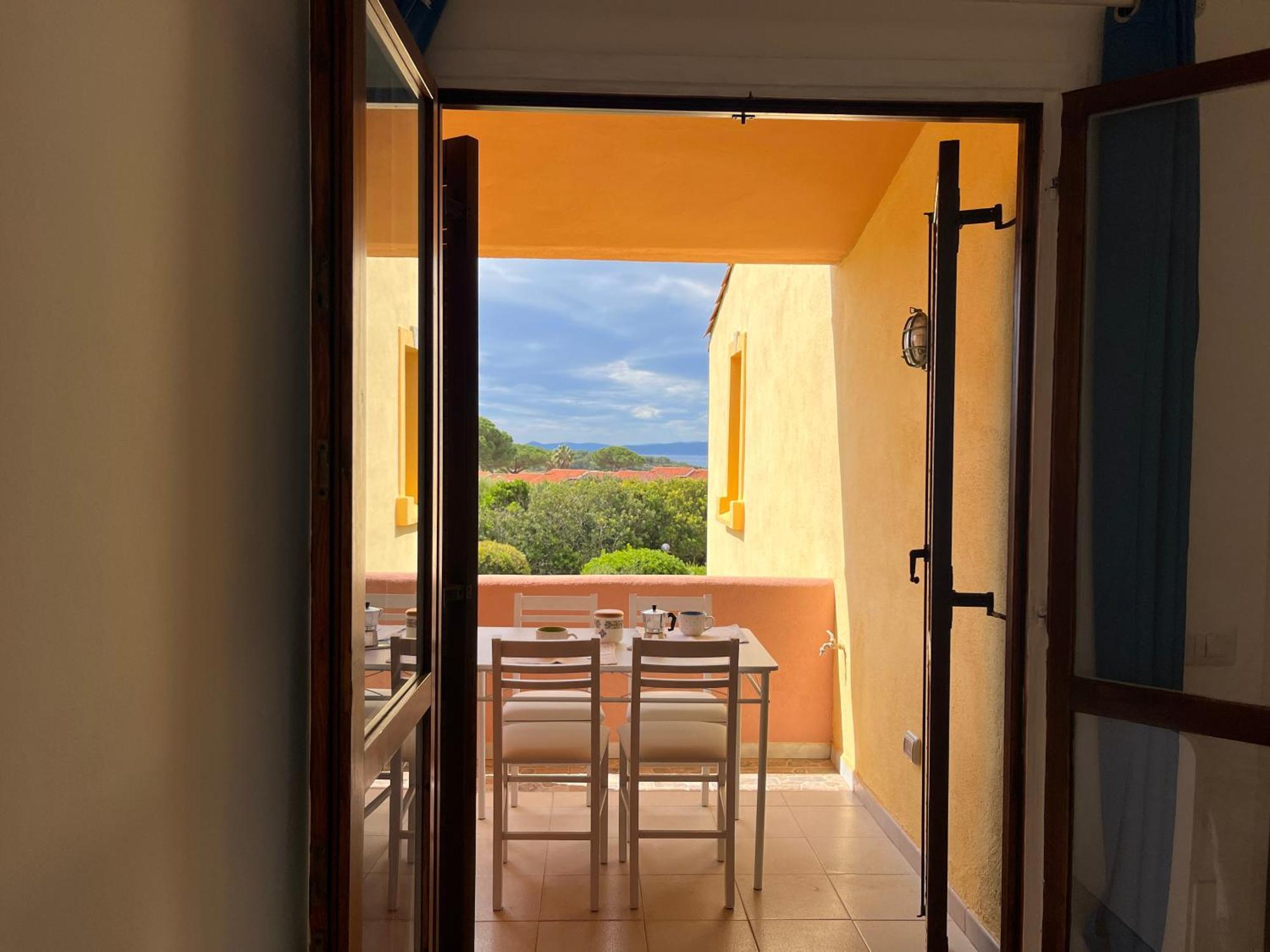 Porto Coda Cavallo Salina Bamba Aparthotel